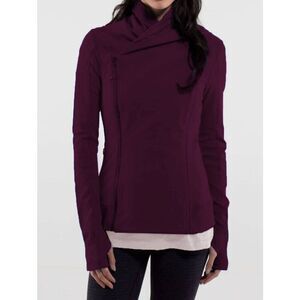 LULULEMON ATHLETICA Bhakti Yoga Jacket In Bordeaux Drama Size 6